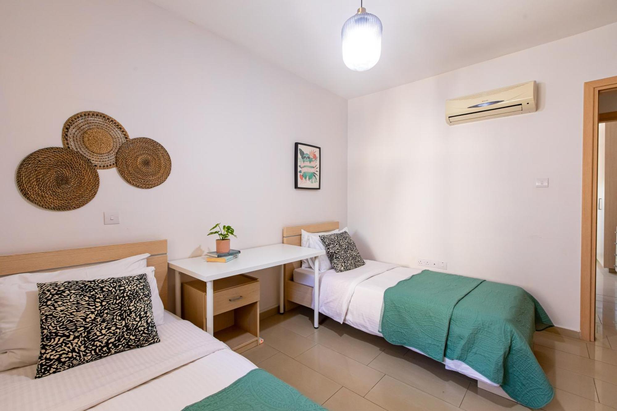 Tranquil Kyklades Bc6, Walk To Beach Paralimni Exterior foto